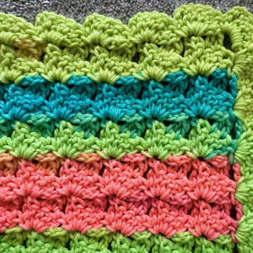 EASY Diagonal Shell Baby Blanket