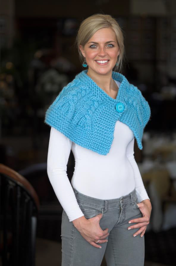 Cabled Capelet Knitting Pattern