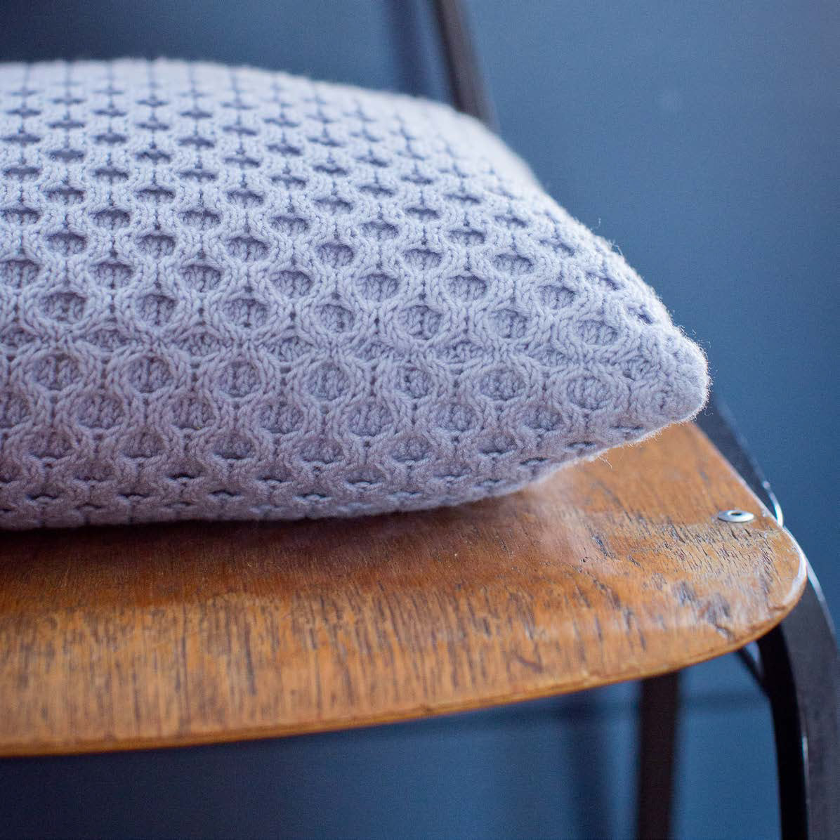 MillaMia Stockholm Cushion Cover Knitting Pattern