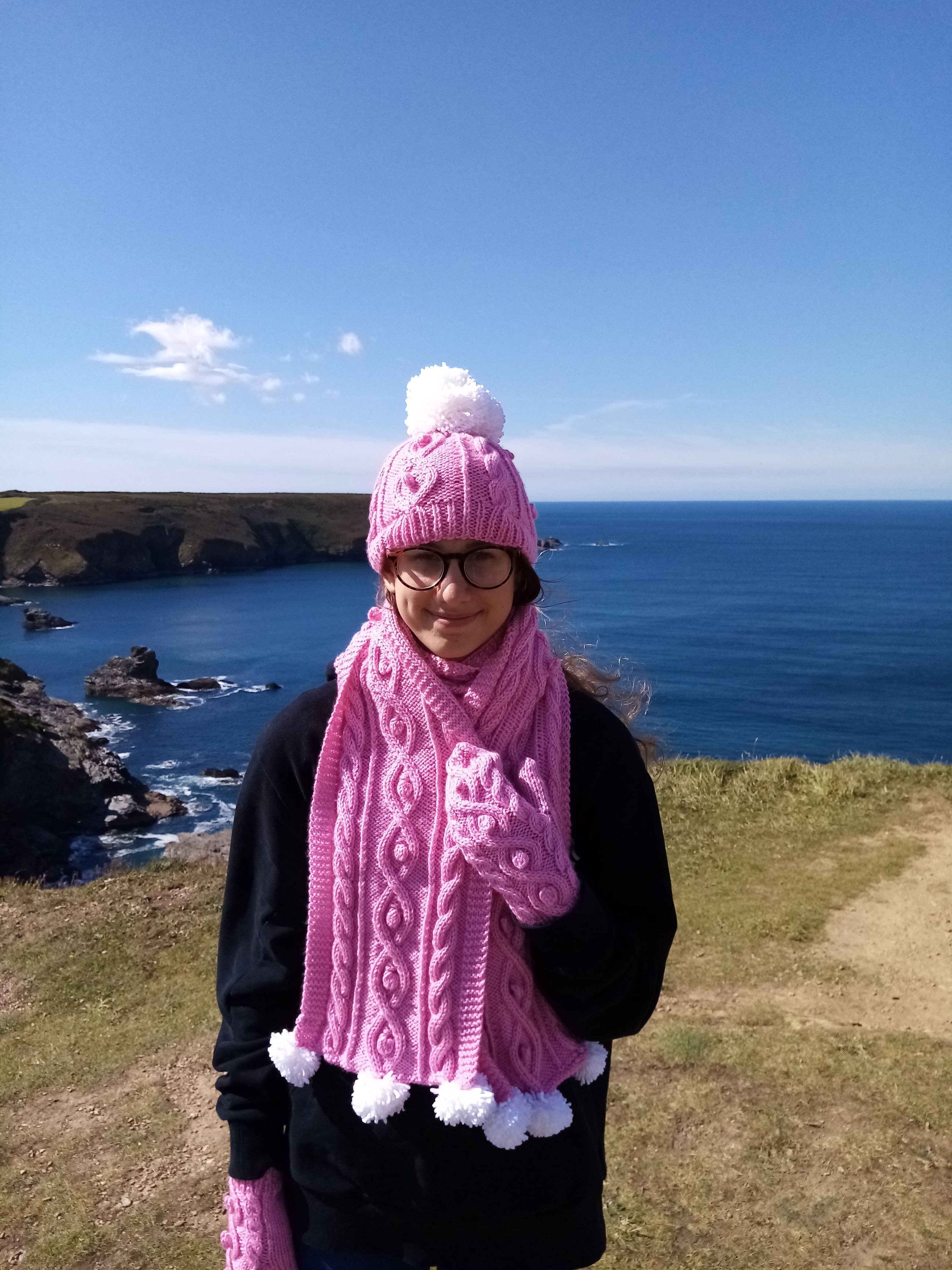 Deramores Winter Set Accessory Knitting Pattern