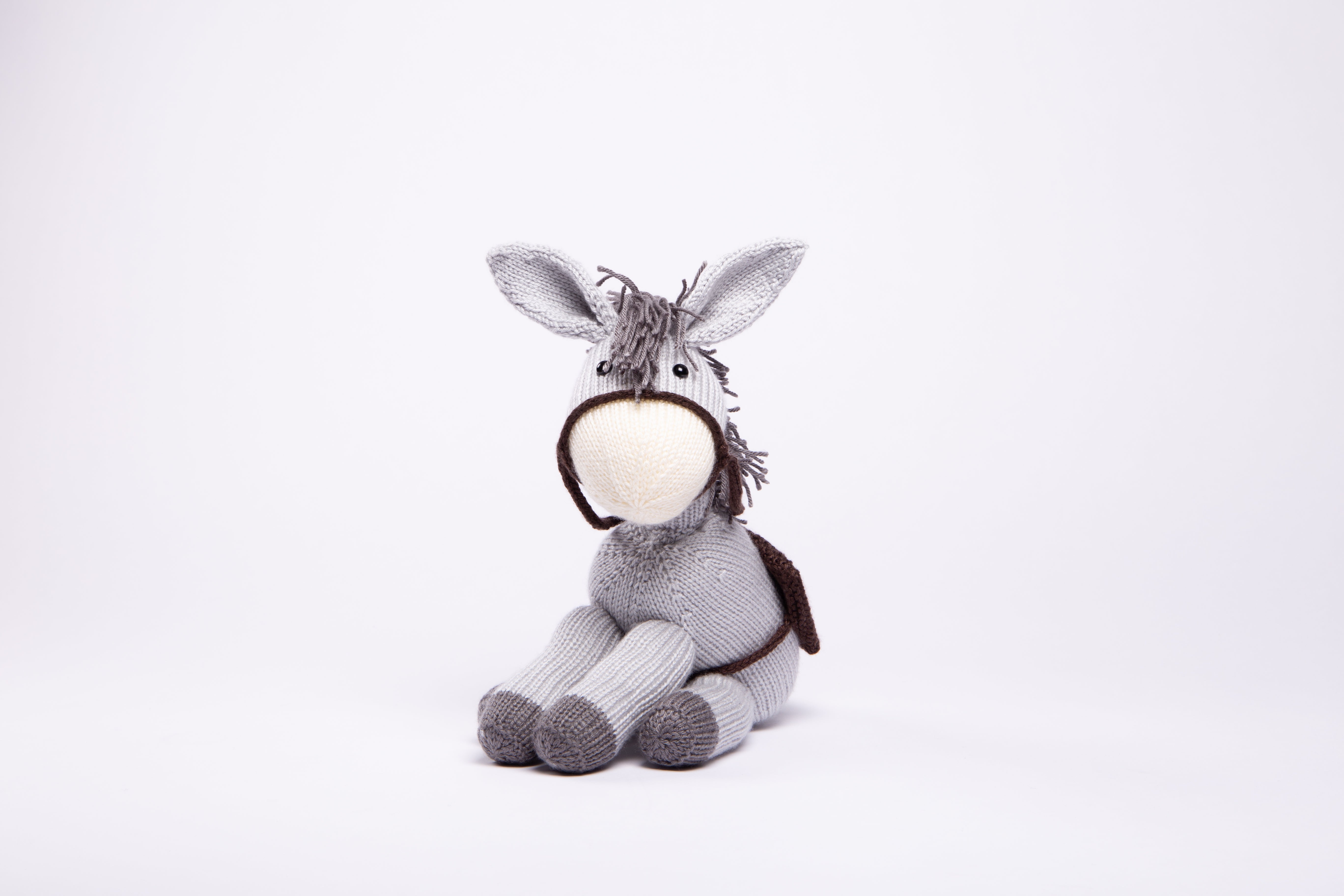 Deramores Dolly the Donkey and Bramble the Horse Knitting