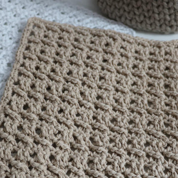Hot Cross Spa Cloth
