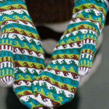 Kanagawa Mittens