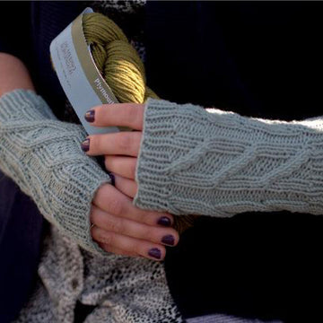 Plymouth Yarn DK Merino Superwash Fingerless Mitts Knitting