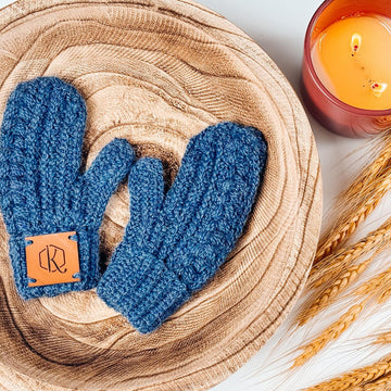 Autumn Wheat Mittens