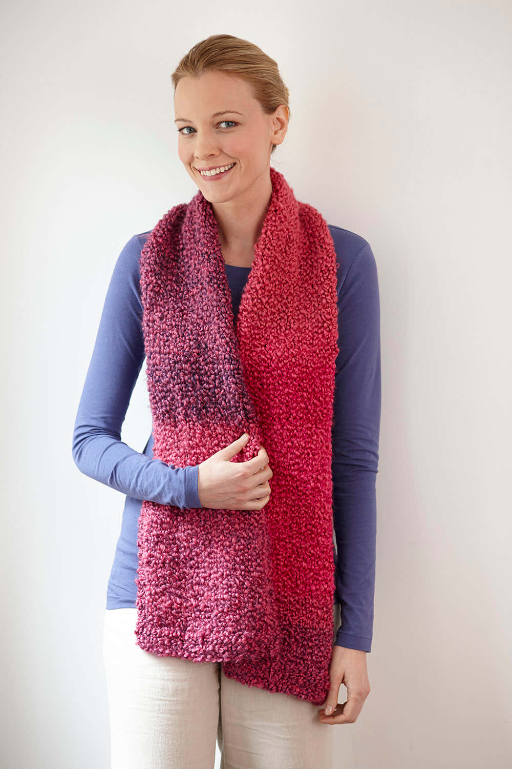 Simple One Ball ScarfÃ‚Â in Lion Brand Homespun Thick & Quick - LD