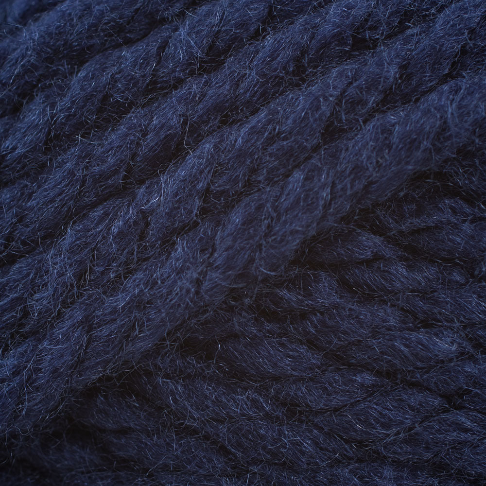 Lion Brand Hometown USA Yarn - Acrylic Super Chunky
