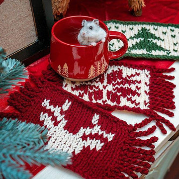 Knit Holiday Mug Rug