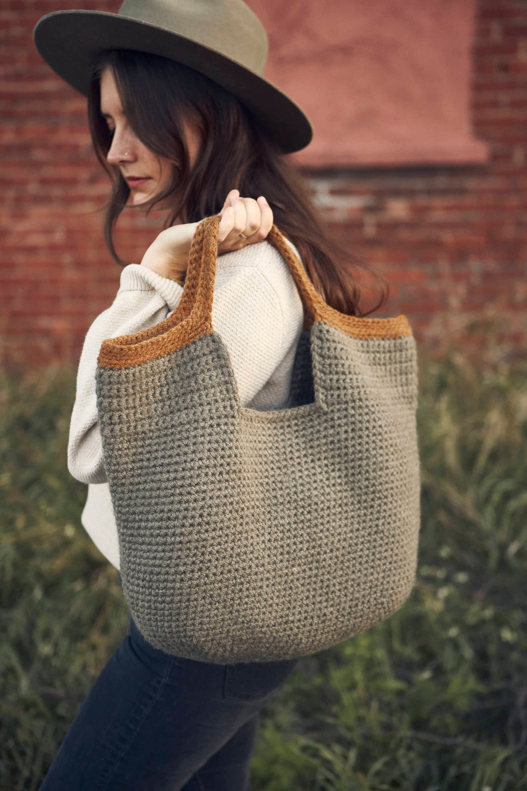Huntington Carryall Bag Crochet Pattern
