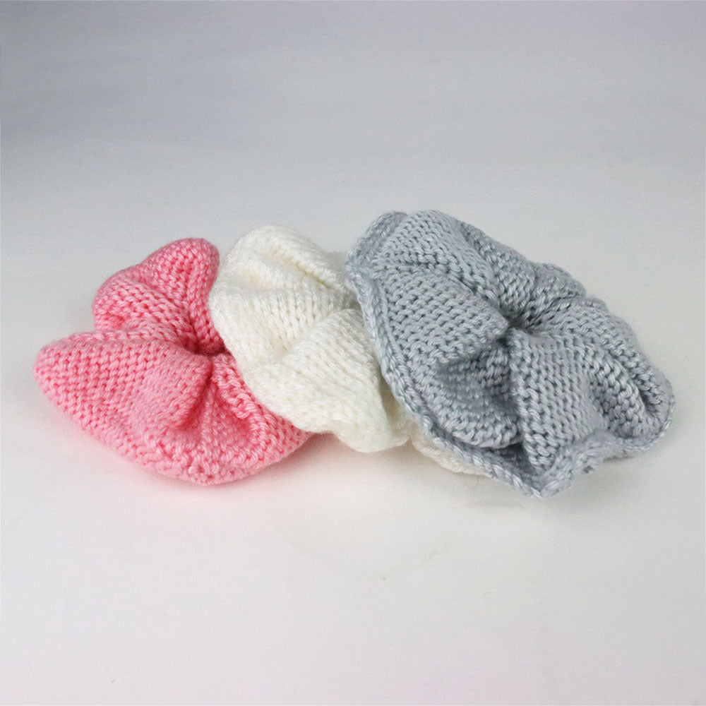 Deramores Scunchies Accessory Knitting Pattern