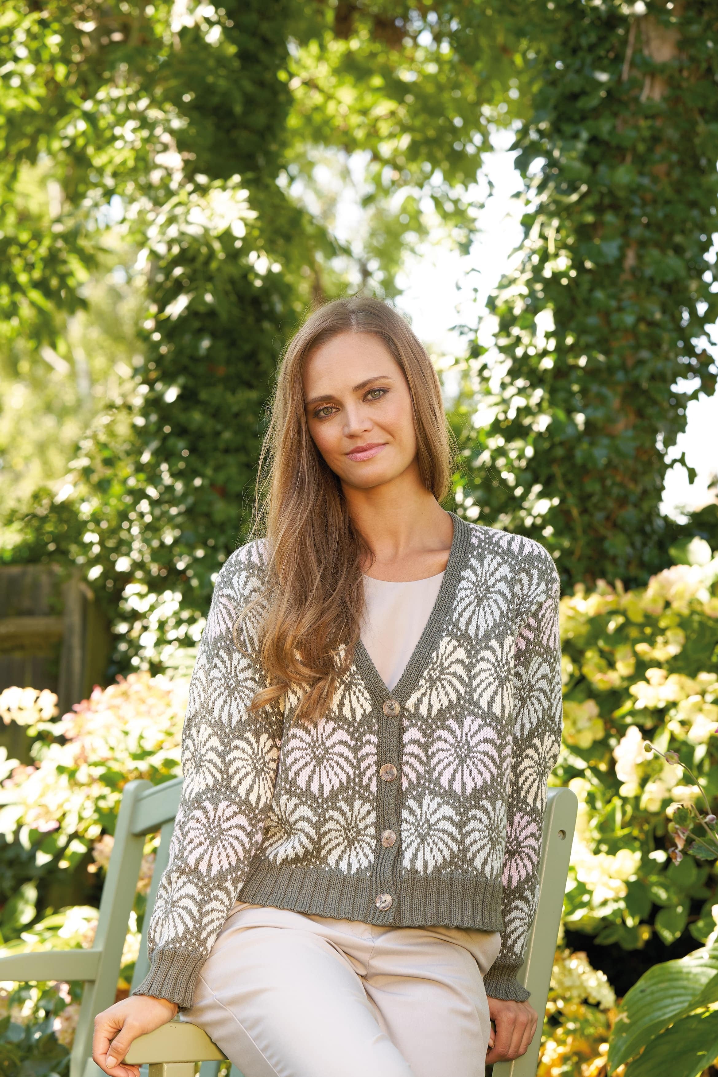 Zinnia Cardigan Knitting Pattern