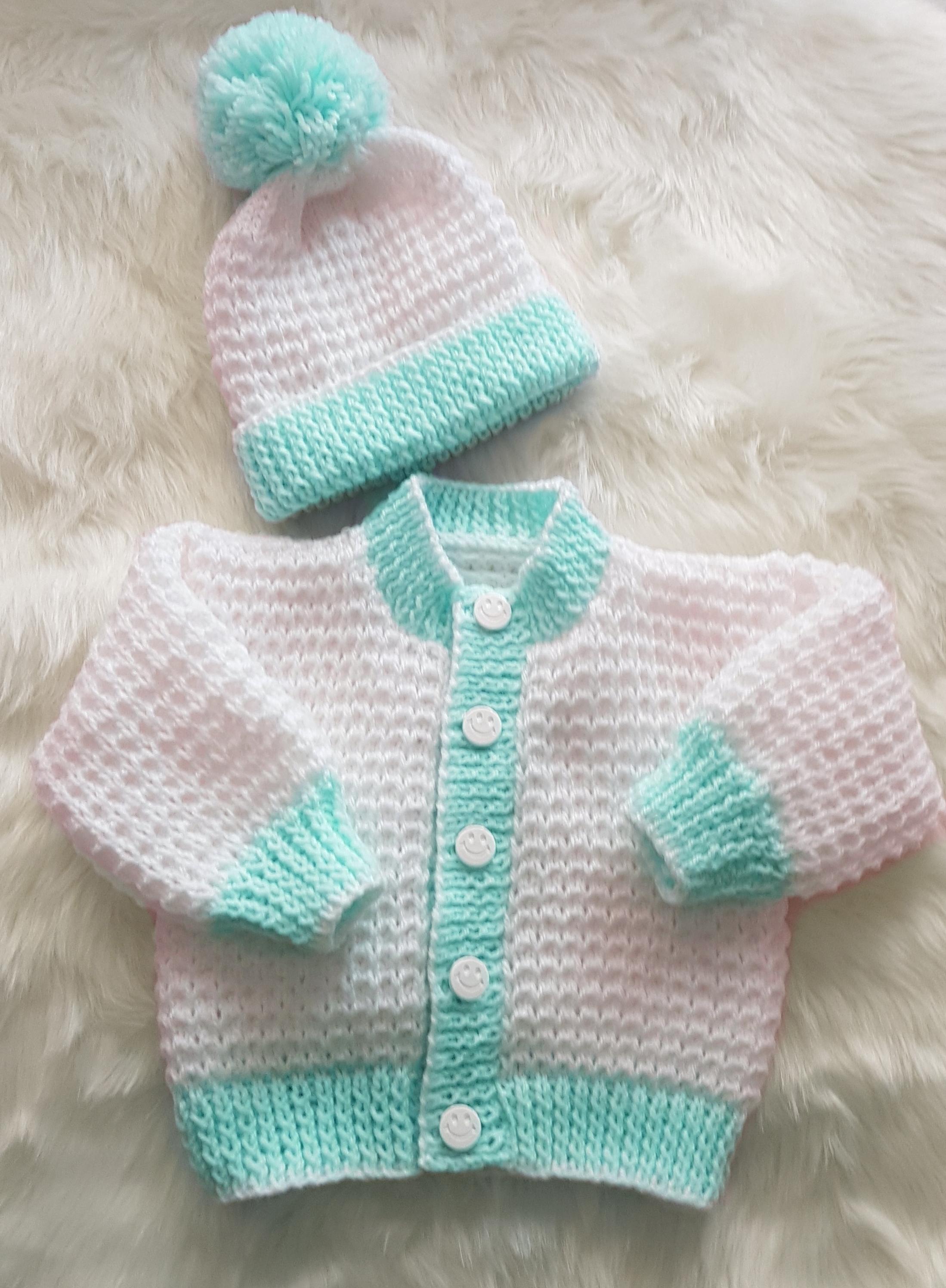 Frankie unisex baby knitting pattern 3 sizes 0-12mths