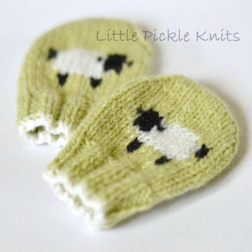Baby Mittens 'Little Baa Baa'