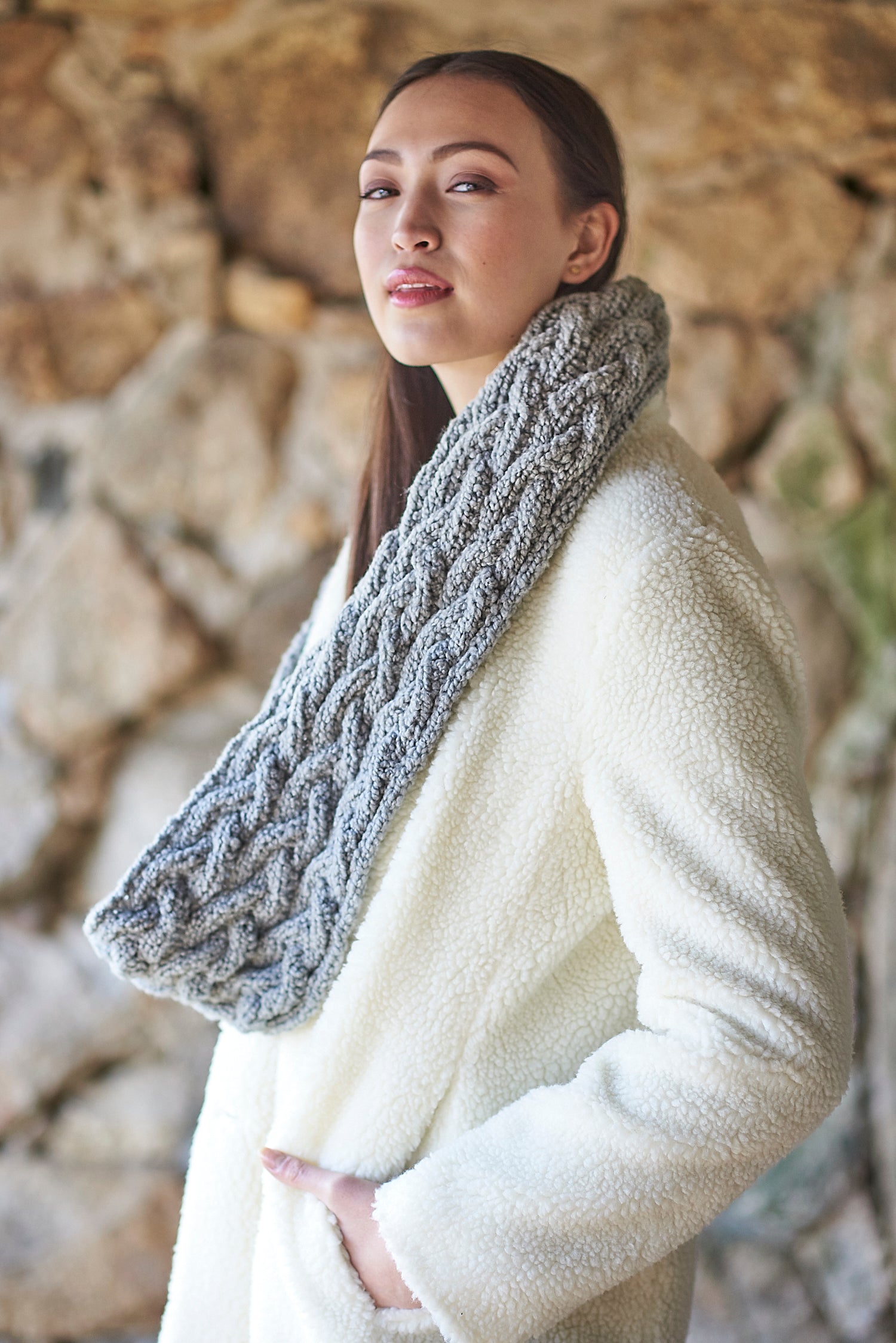 Djuna Cowl Accessory Knitting Pattern