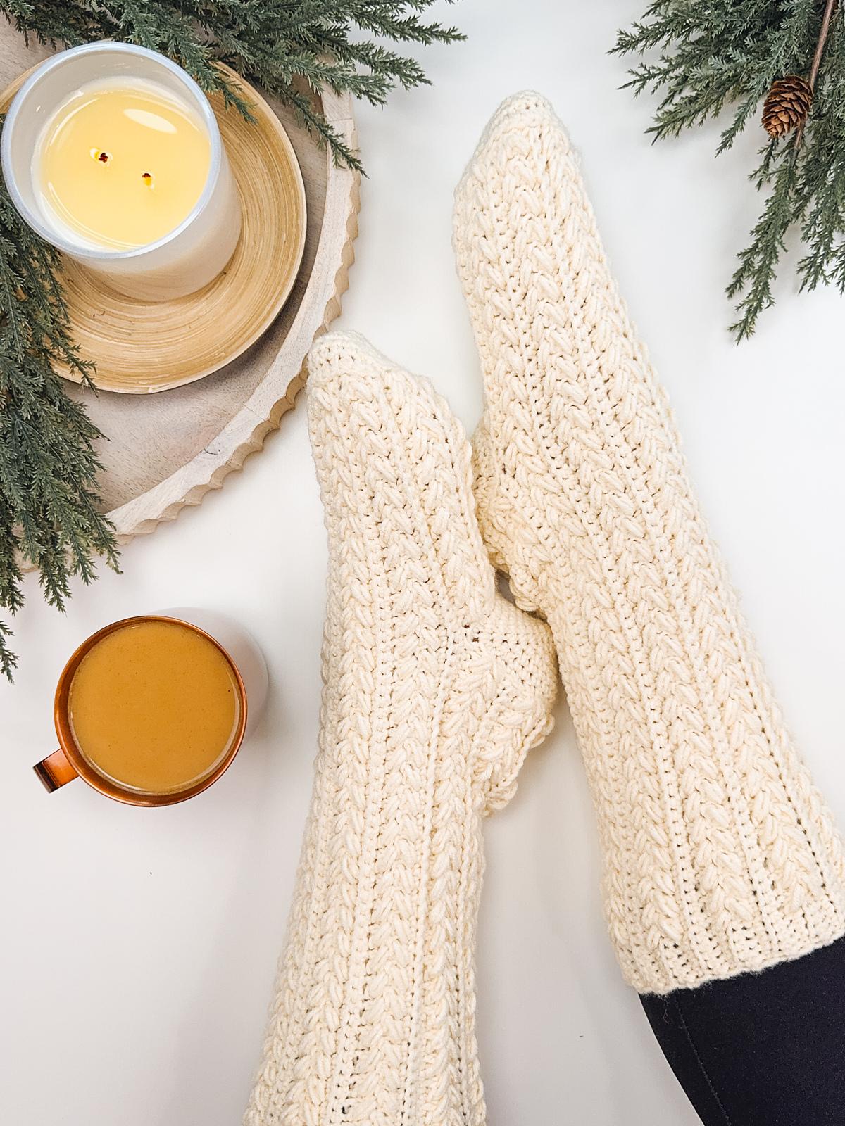 Snowdrift Wheat Slipper Socks