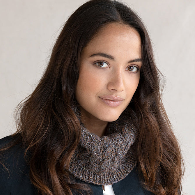 String Sarah Cowl Knitting Pattern
