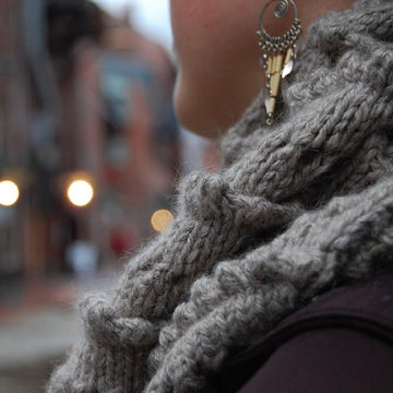 Picot! picot! cowl