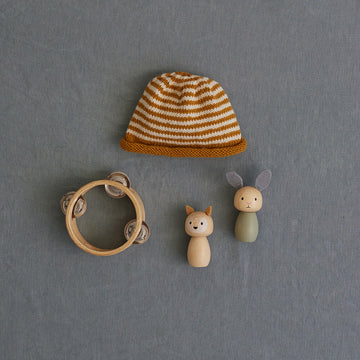 Debbie Bliss Easy Baby Beanie Knitting Pattern