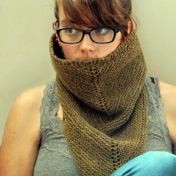 Triangulate cowl