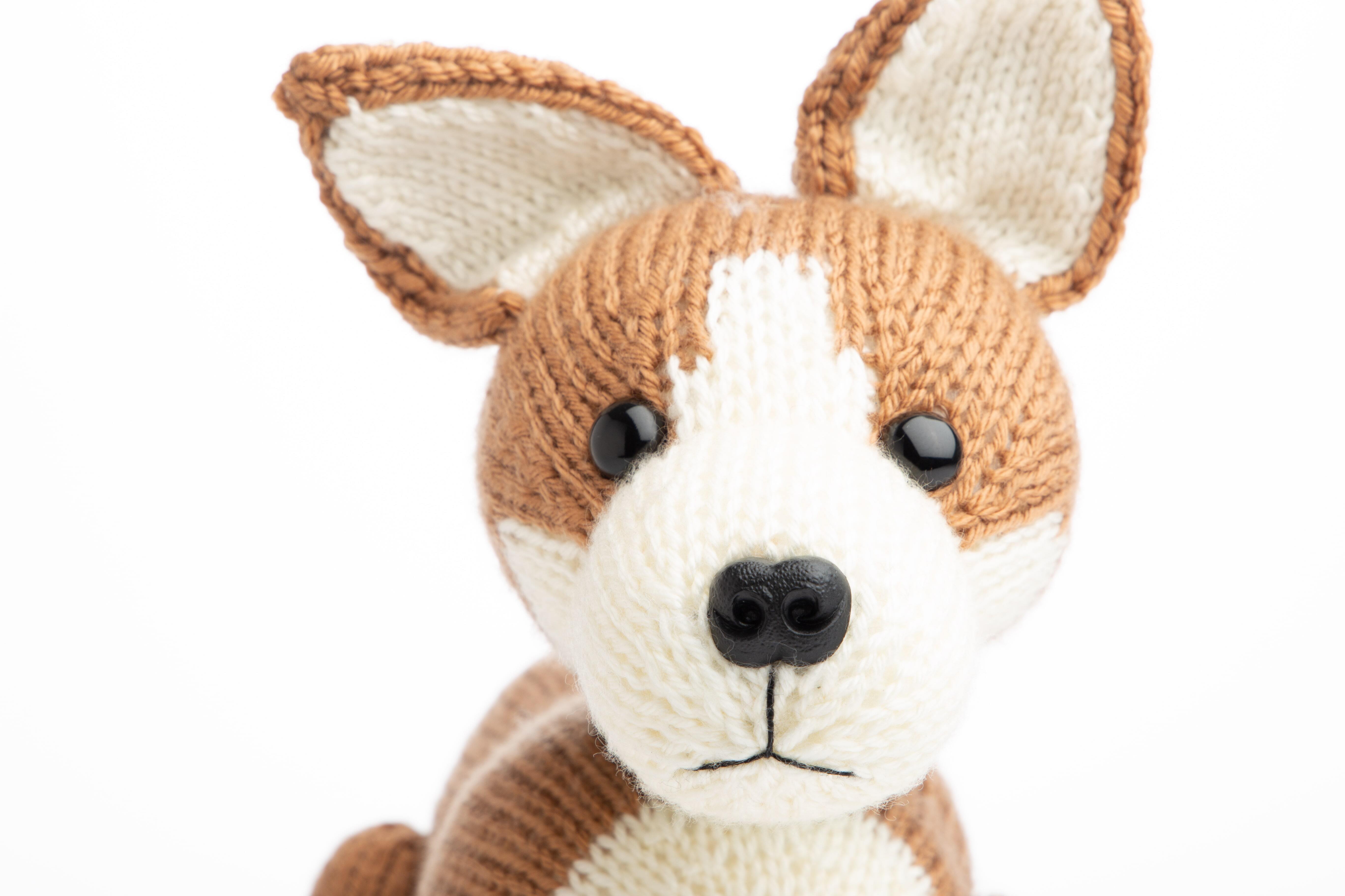 Deramores Pembroke Welsh Corgi Toy Knitting Pattern