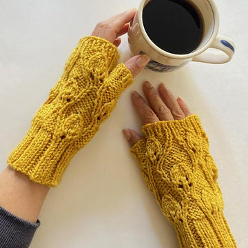 #314 Alina Fingerless Gloves