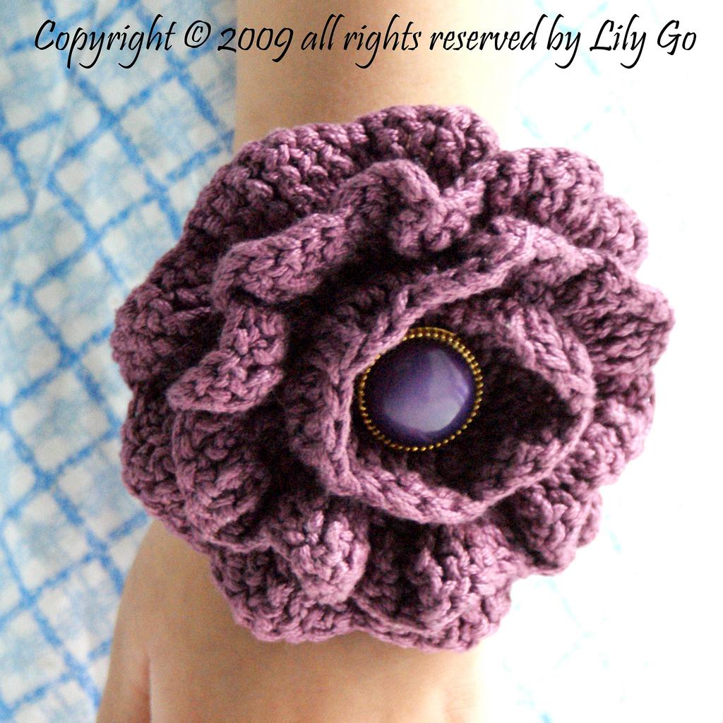 No-Seaming Crocheted Flower