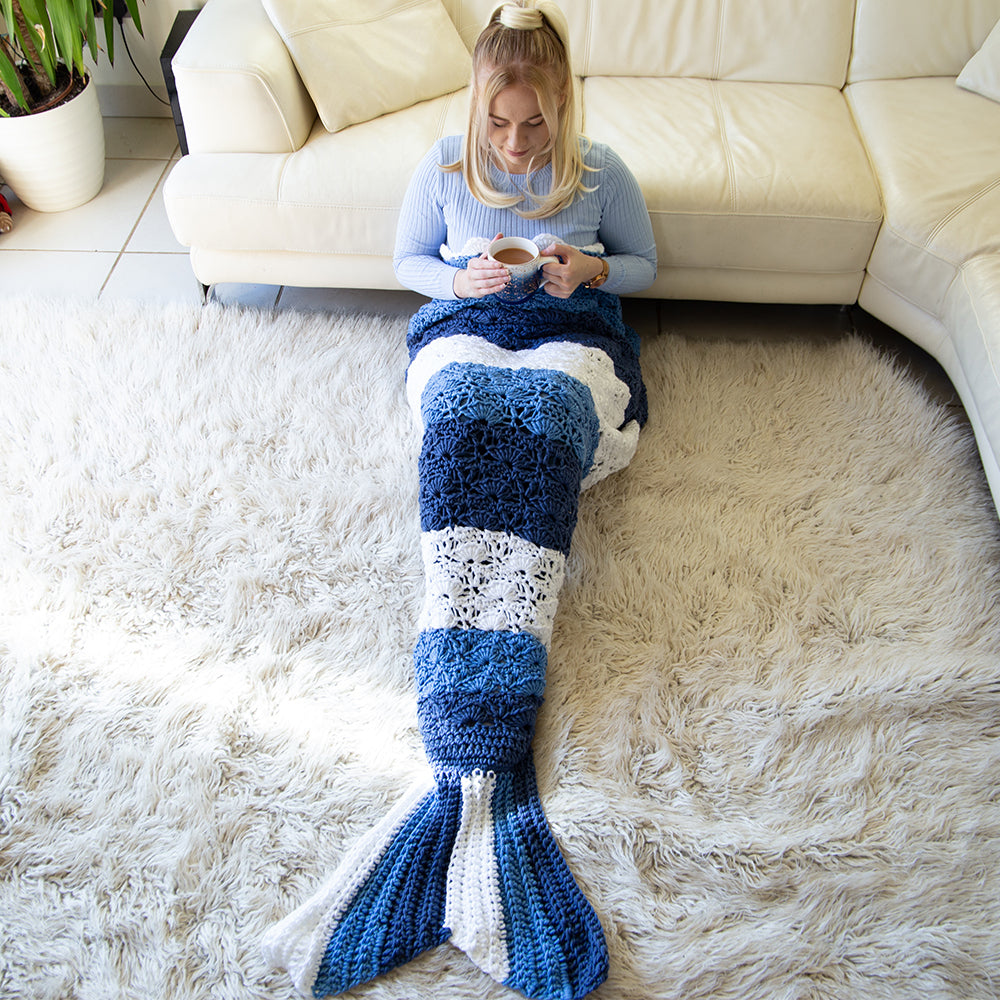 Deramores Mermaid Tail Blanket Crochet Pattern