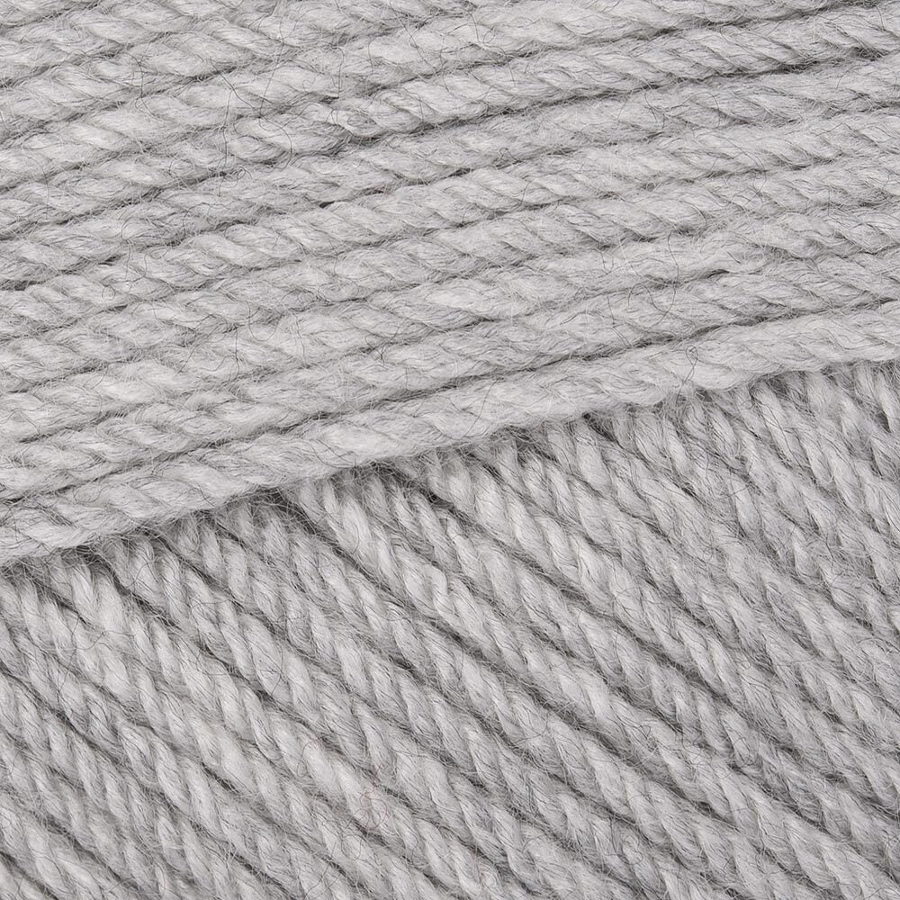 Deramores Studio DK Yarn - Acrylic DK