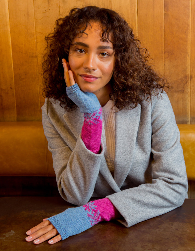 MillaMia Noel Socks & Wristwarmers Knitting Pattern