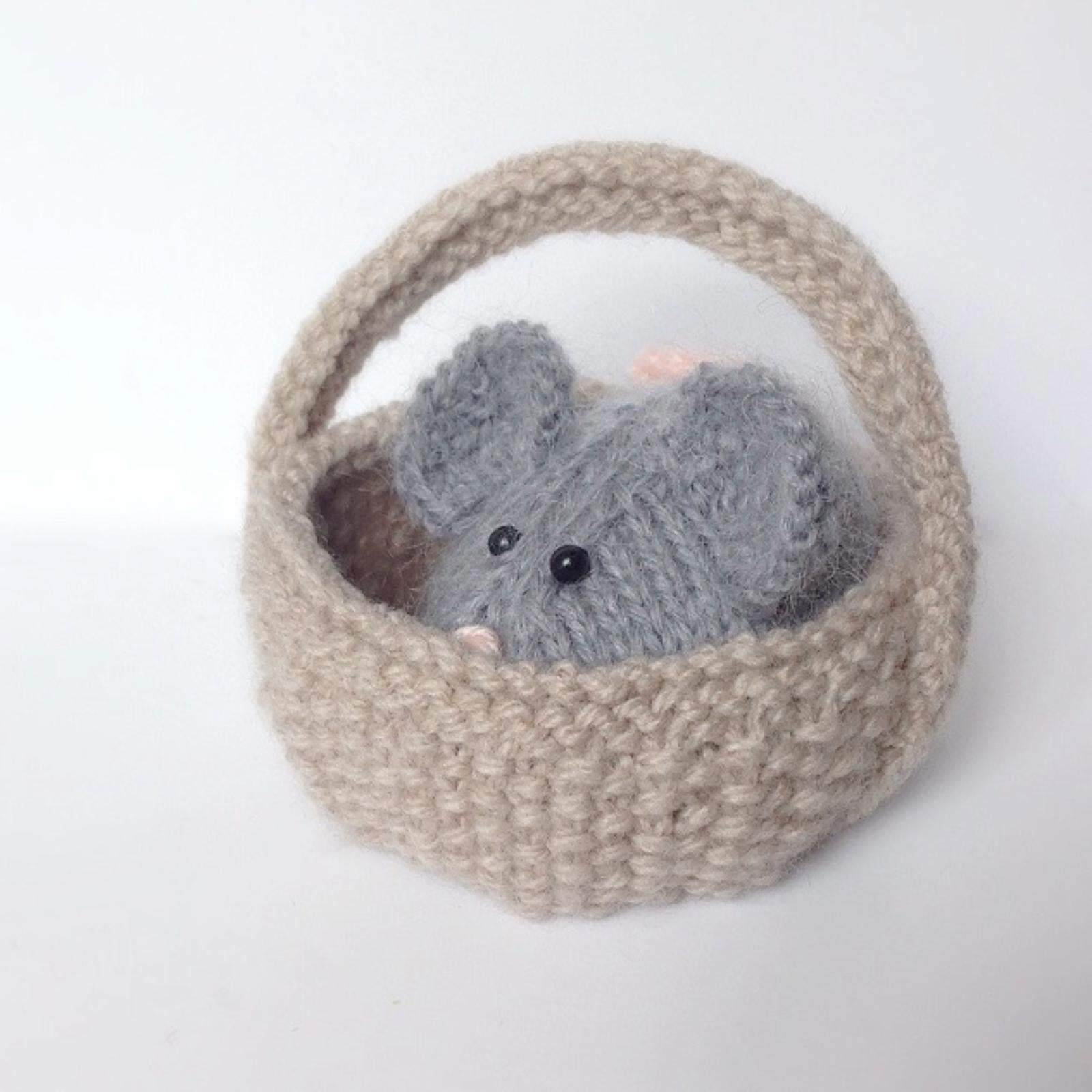 Squeaky Mouse in a Basket