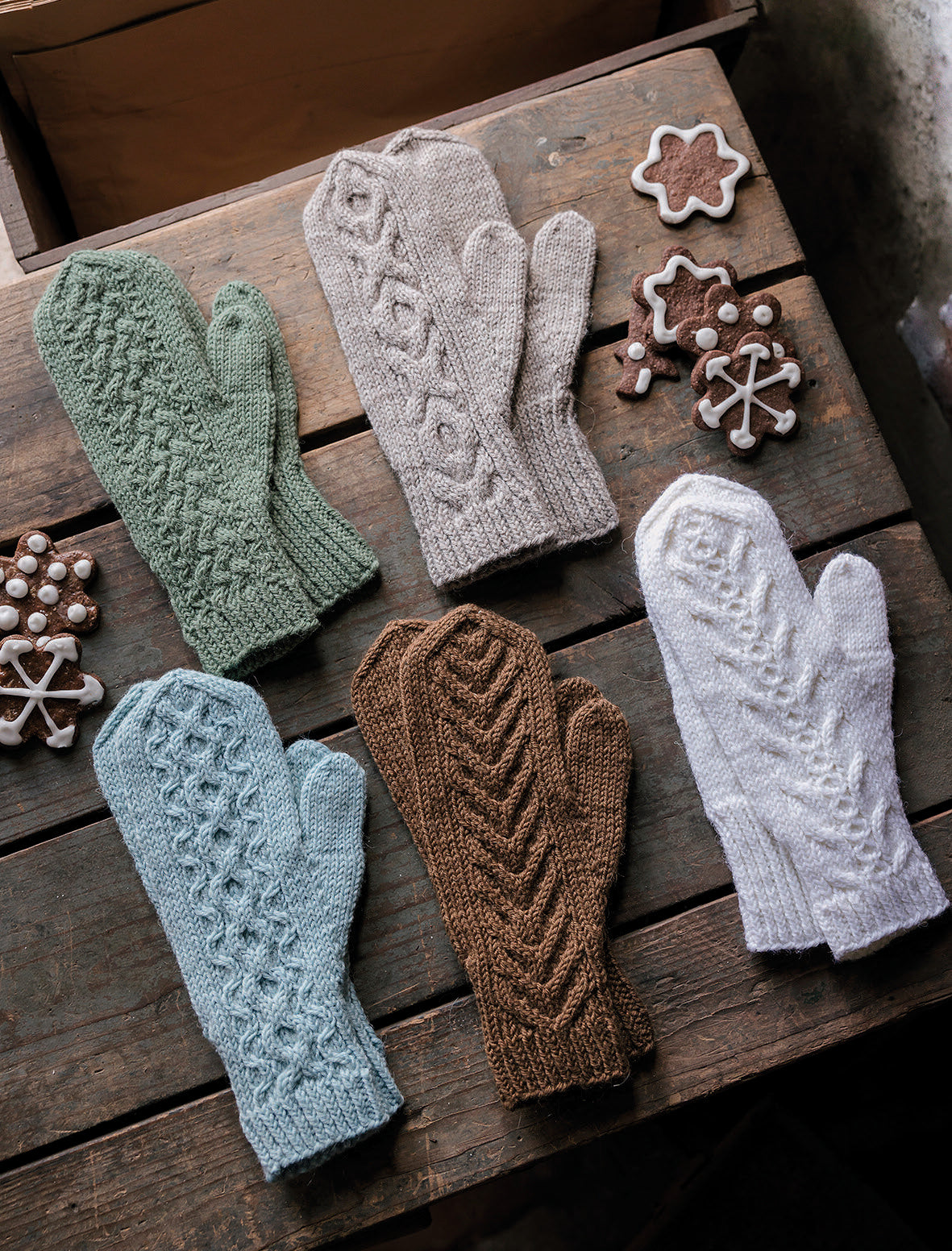 Variaatio-Handschuhe Mittens Knitting Pattern