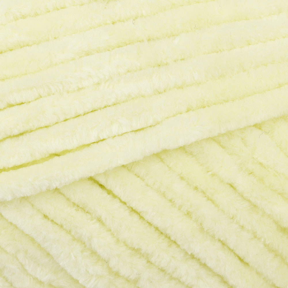 King Cole Yummy Yarn - Polyester Chunky
