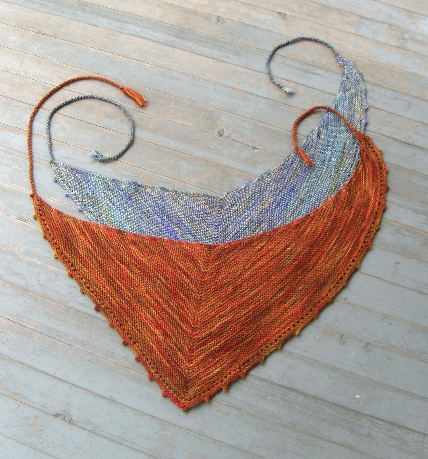 Impari Shawlette
