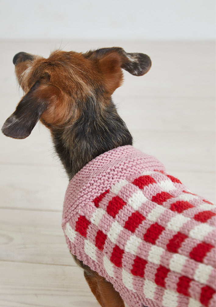 Debbie Bliss Picnic Pooch Knitting Pattern