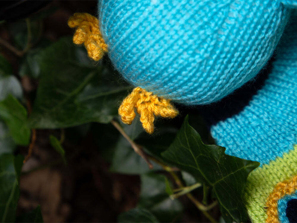 Deramores Peacock Toy Knitting Pattern