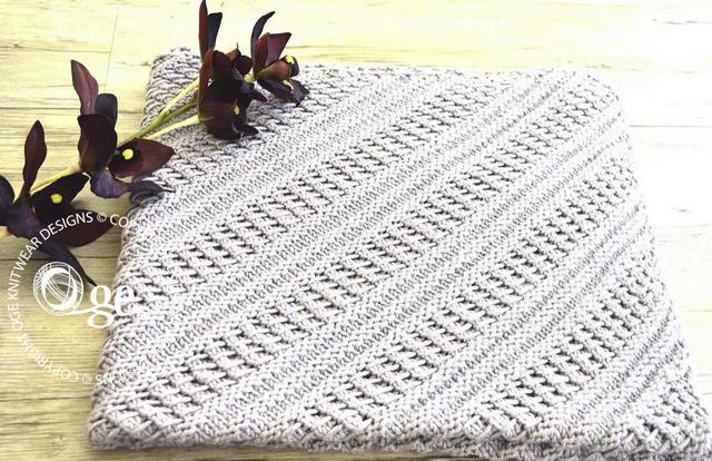 Henrik's Blanket - P118