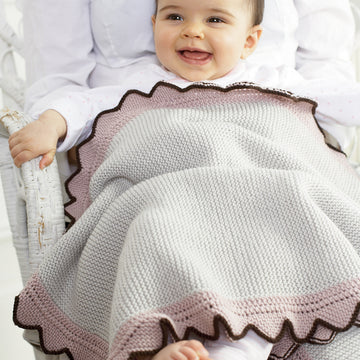 Debbie Bliss Triangle Edge Baby Blanket PDF