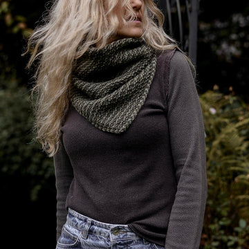 Vaisy Cowl