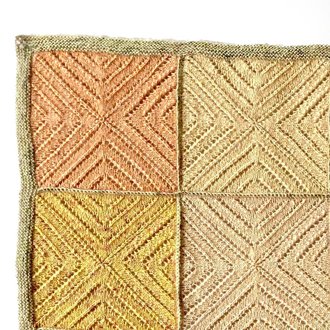 Radvent Throw