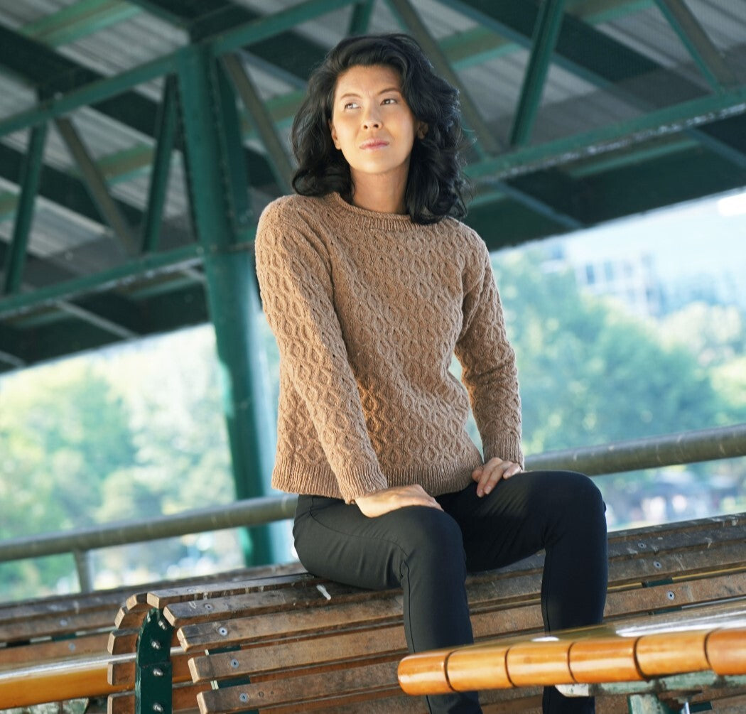 Cascade Yarns DK Hollow Oak Pullover Jumper Knitting Pattern