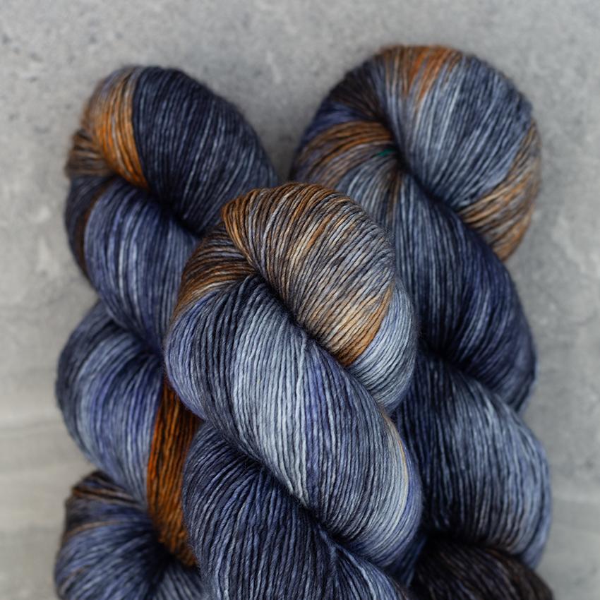 Madelinetosh Tosh Merino Light Yarn - Superwash Wool 4 Ply