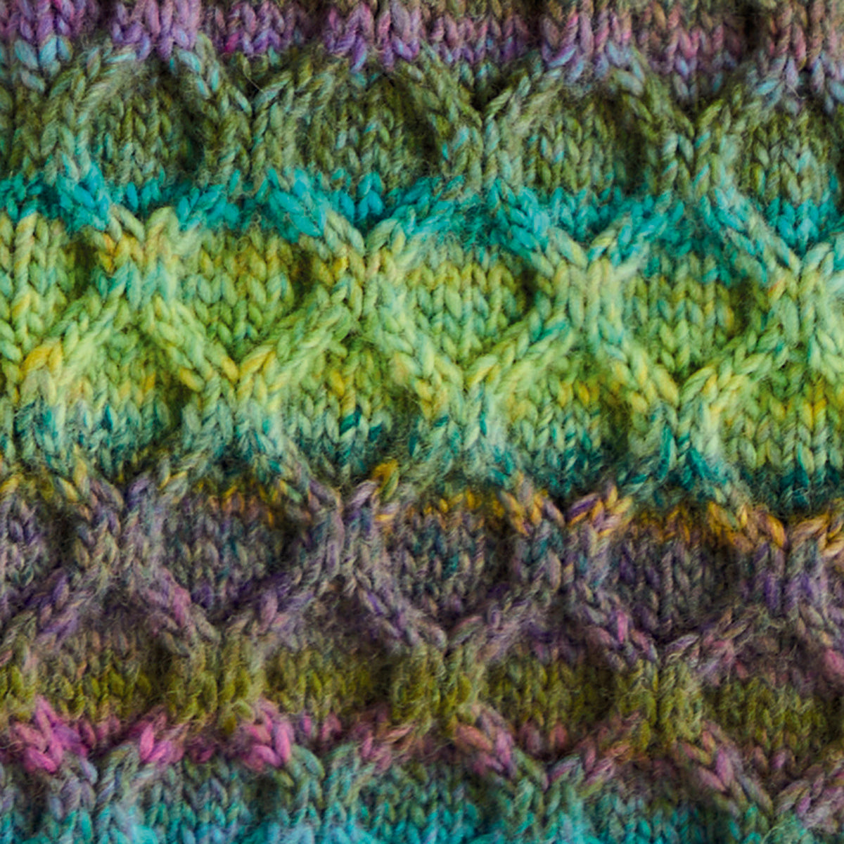Sirdar Kelp Sleeve Sweater & Scarf Knitting Pattern