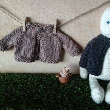 Clothes for The Oak Folk Set D