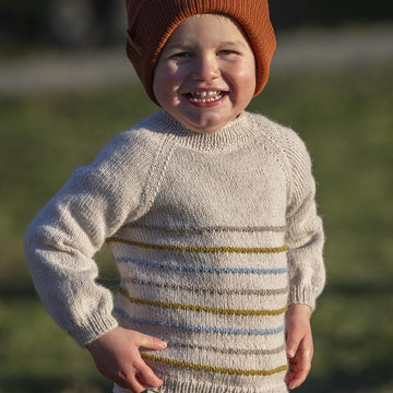 Milo Sweater in Viking of Norway Alpaca Liten Storm PDF