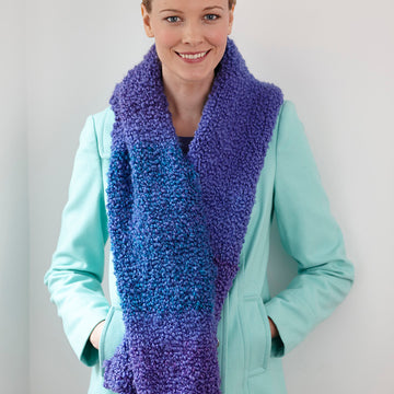 Simple One Ball ScarfÃ‚Â in Lion Brand Homespun Thick & Quick - L30125E