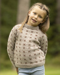 Tengel Sweater In Beige in Viking Garn Viking Wool