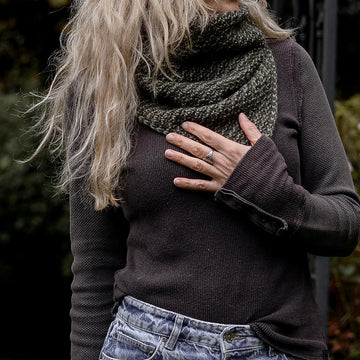 Vaisy Cowl