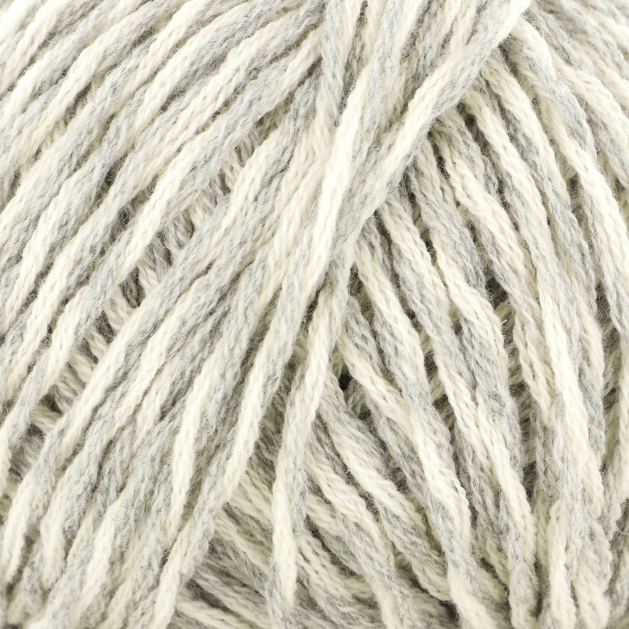 String Verona Yarn - Cashmere Chunky