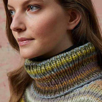 Lang Cape with Collar Accessory Knitting Pattern