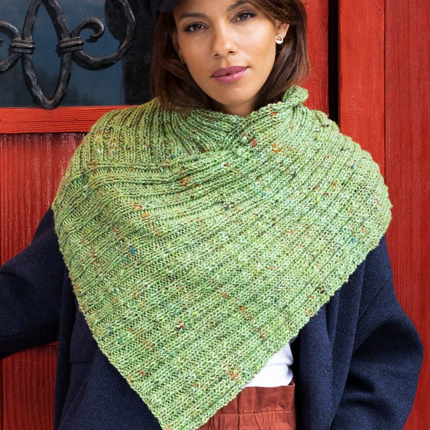 Noro B Veronika Cowl Knitting Pattern